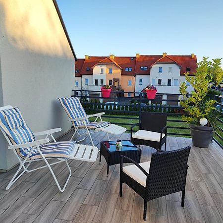 4 Foxes Hotel Устка Екстериор снимка