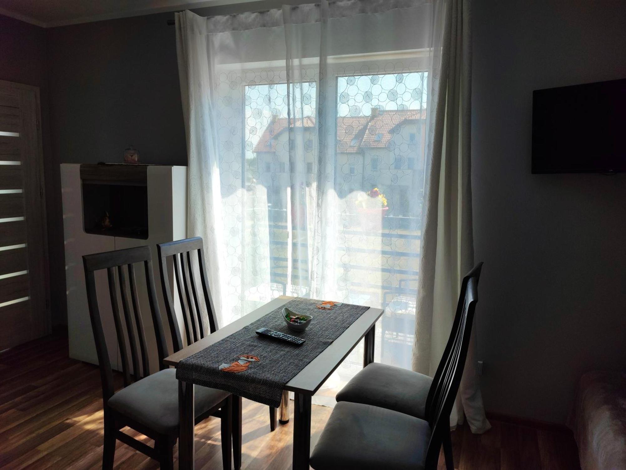 4 Foxes Hotel Устка Стая снимка