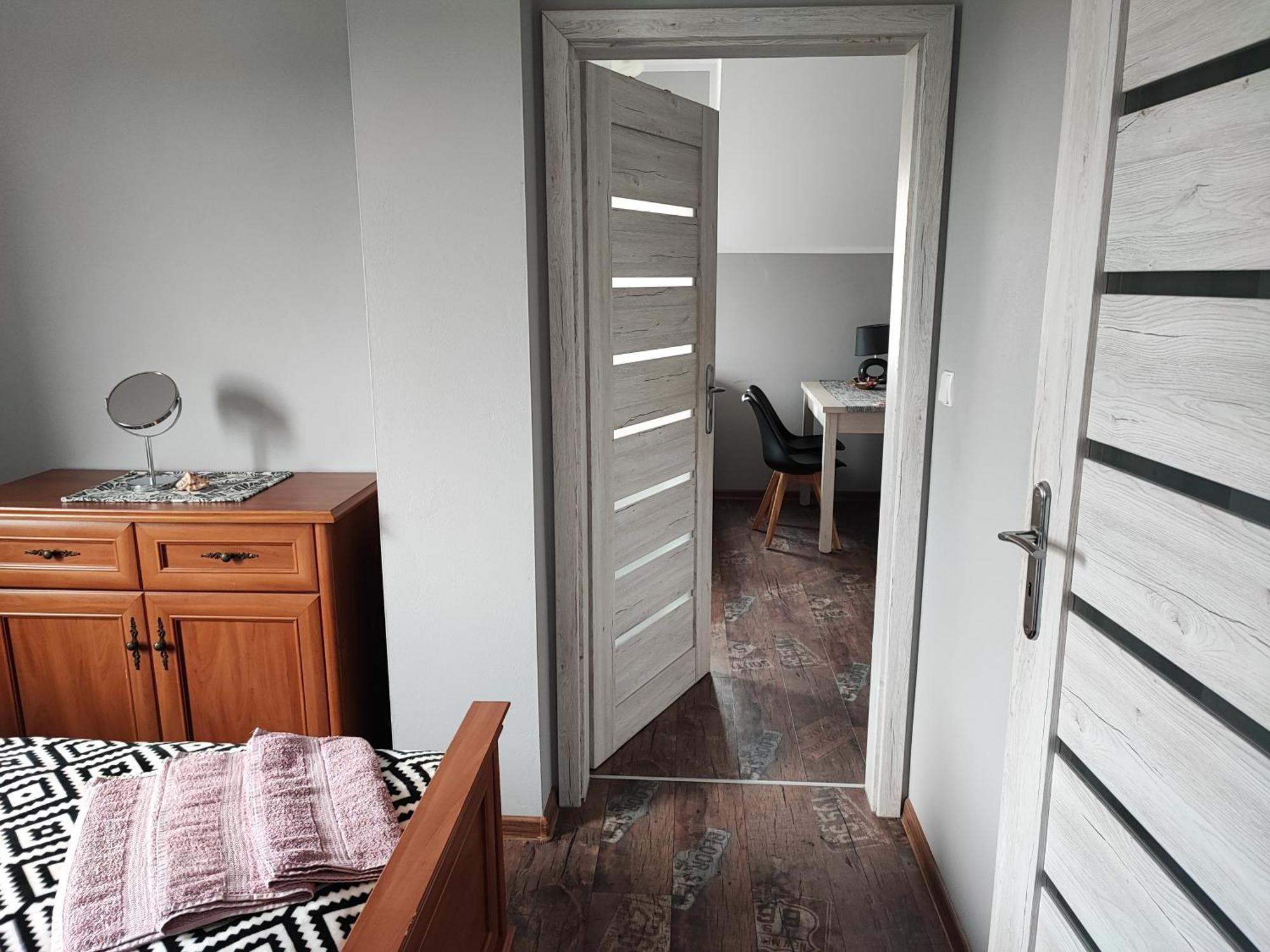 4 Foxes Hotel Устка Стая снимка